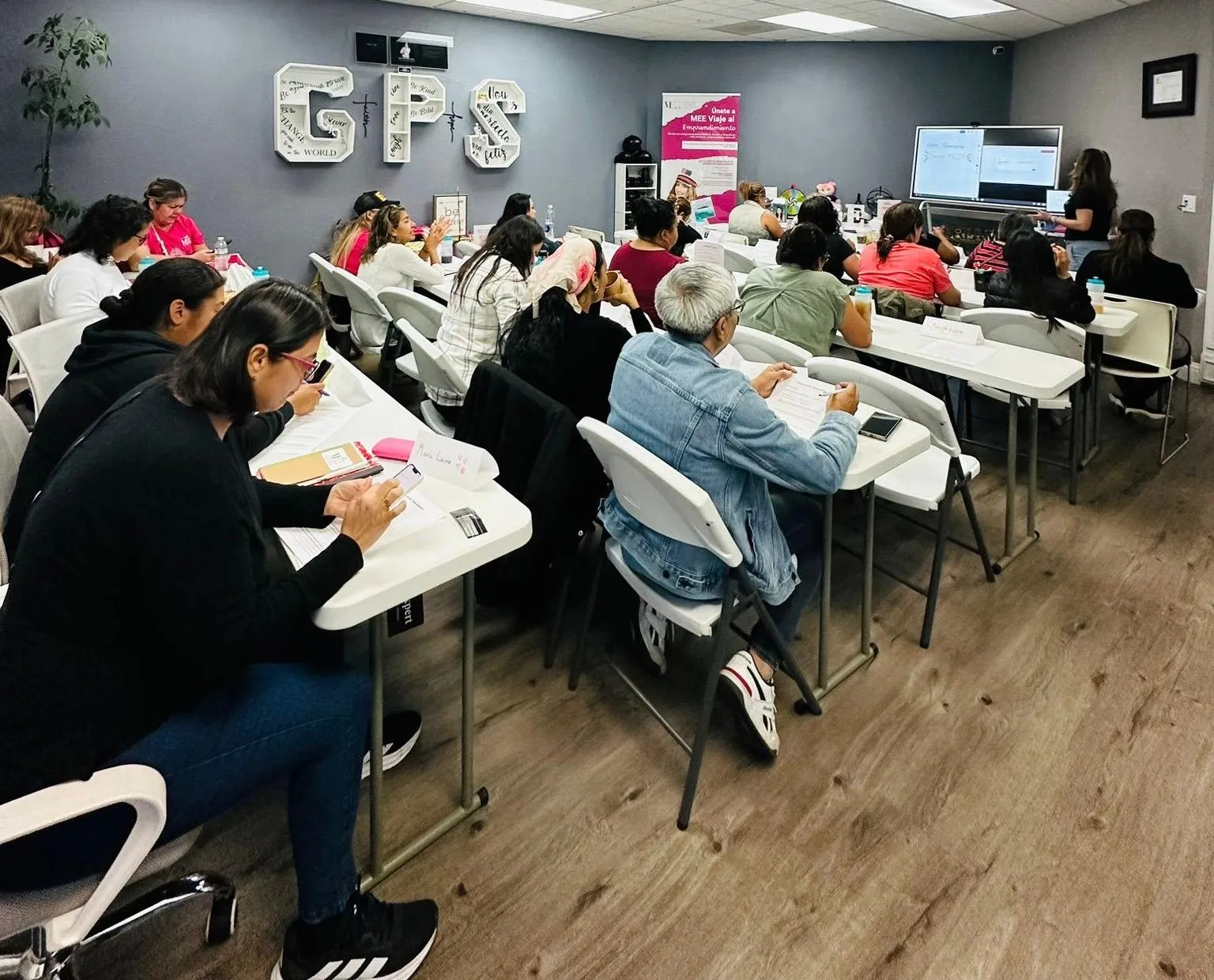 whatsapp image 2024 12 26 at 14.39.59 d630f496 7 11zon